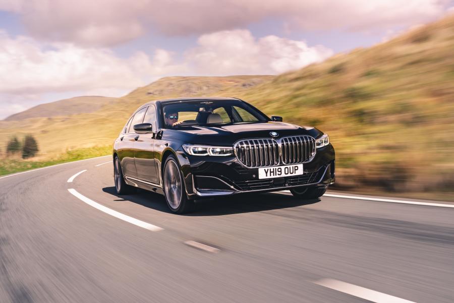  BMW 730Ld (G12) 2019 года  (UK) (фото 19 из 36)